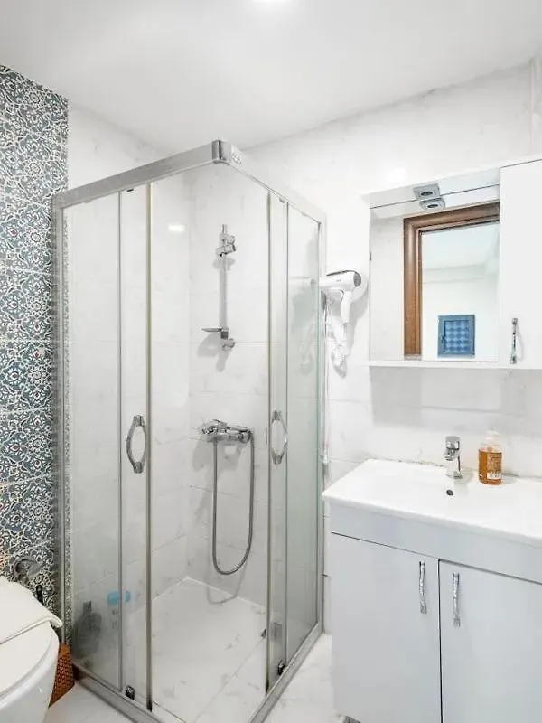 איסטמבול The Red Tent Suite 88 0*,